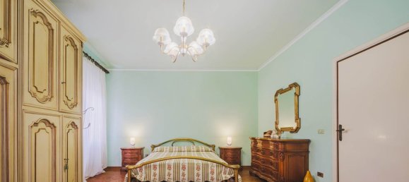 8 rooms House in Viareggio, Italy No. 211107 39