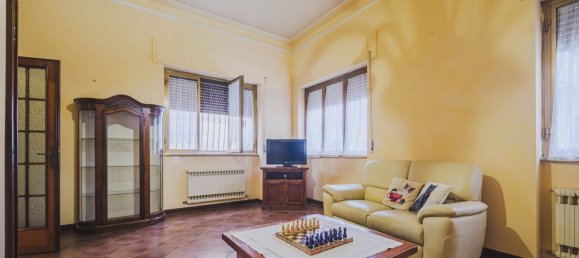 8 rooms House in Viareggio, Italy No. 211107 9