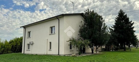 Villa de 5 habitaciónes en Goito, Italy No. 338432 37