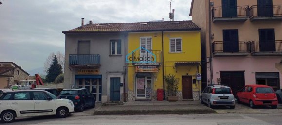 3-salle Maison à Avellino, Italy No. 36811 3