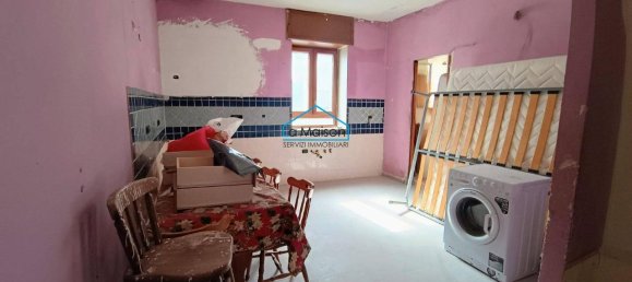 3-salle Maison à Avellino, Italy No. 36811 9