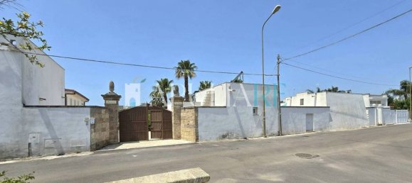 9 Schlafzimmer Villa in Gagliano del Capo, Italy, Nr. 313180 13