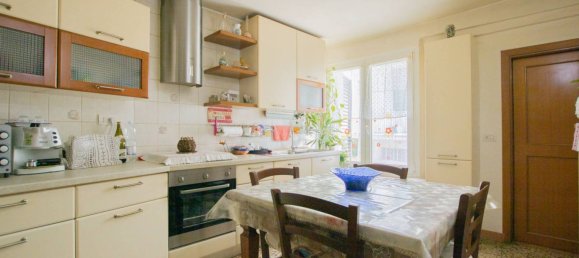 2 bedrooms House in Cesena, Italy No. 128278 7