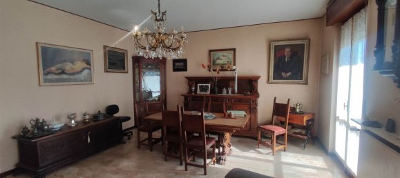 4 rooms Apartment in Piacenza, Italy No. 217710 6