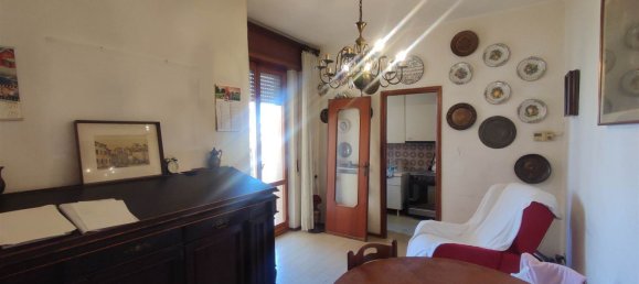 4 rooms Apartment in Piacenza, Italy No. 217710 8