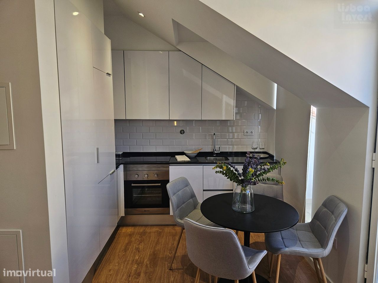 2 bedrooms Apartment in Lisbon, Portugal No. 186419