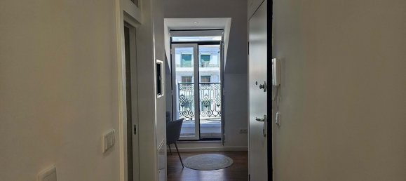 2 bedrooms Apartment in Lisbon, Portugal No. 186419 5