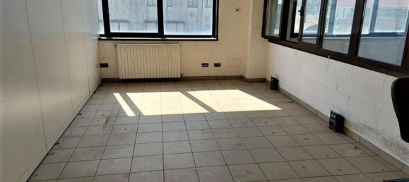 Склад 1293м² в Гальганьяно, Италия № 378476 15