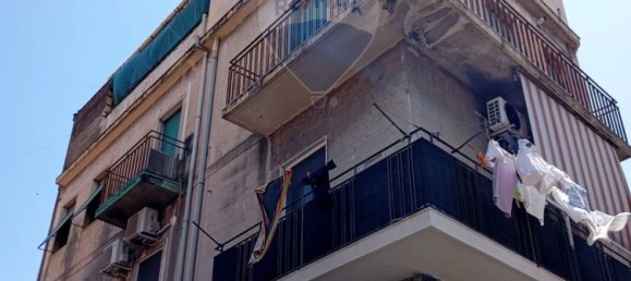 4 bedrooms Apartment in Catania, Italy No. 311983 44