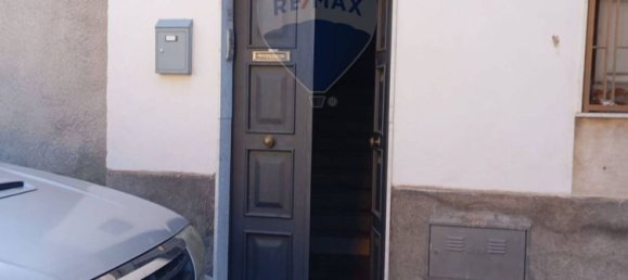 4 bedrooms Apartment in Catania, Italy No. 311983 11