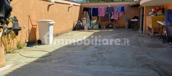 Edificio de 5 habitaciónes en Caivano, Italy No. 296237 5