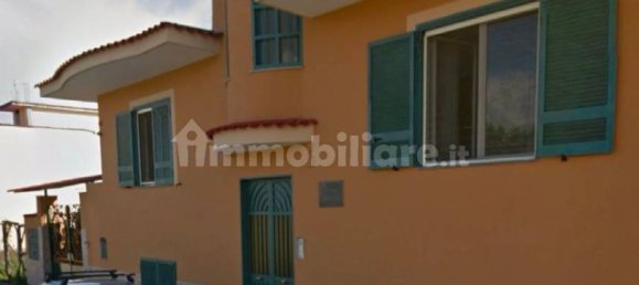 Edificio de 5 habitaciónes en Caivano, Italy No. 296237 3