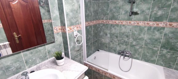 4 bedrooms Apartment in Oviedo, Spain No. 172729 26