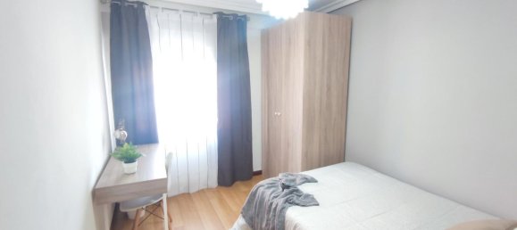 4 bedrooms Apartment in Oviedo, Spain No. 172729 23