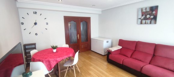 4 bedrooms Apartment in Oviedo, Spain No. 172729 3