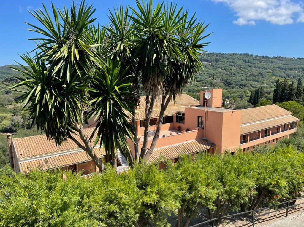 1200m² Townhouse in Corfu, Greece No. 3877