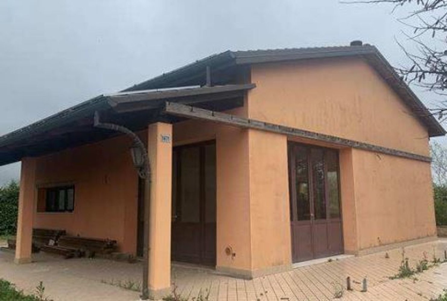 Gewerbliche Immobilie in Cesena, Italy 100m², Nr. 372238