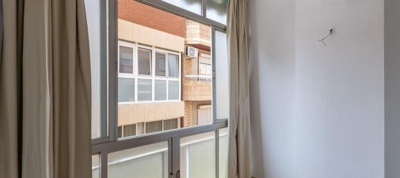 Apartamento de 3 dormitorios en Granada, Spain No. 148240 15