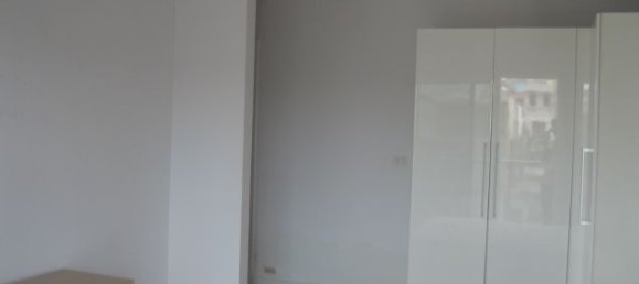 2 bedrooms Apartment in Tay Ho, Vietnam No. 6004 8