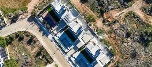 Villa T4 em Protaras, Cyprus N.º 974 25