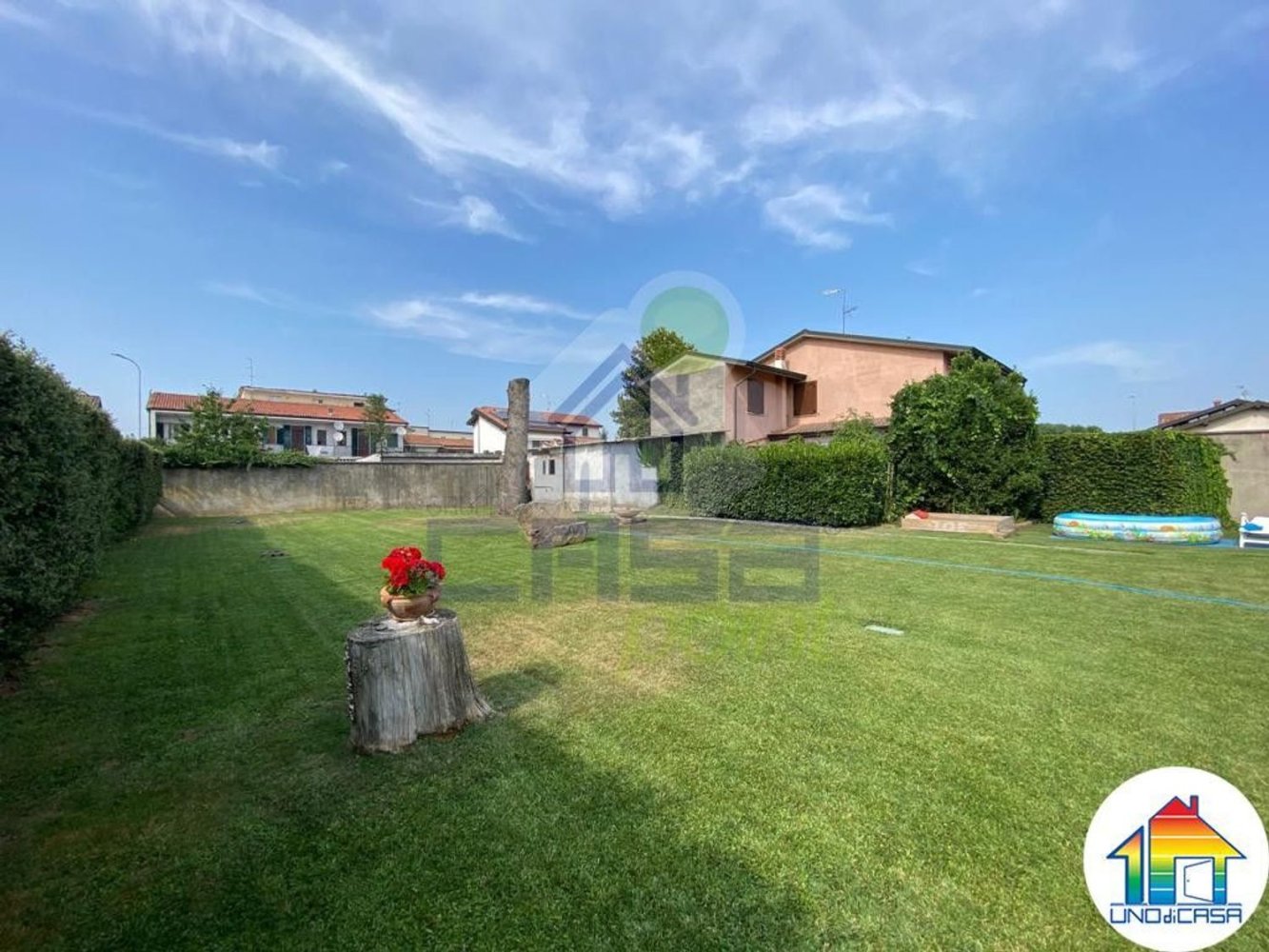 450m² Land in Izano, Italy No. 86031