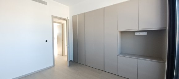 3 bedrooms Apartment in Germasogeia, Cyprus No. 749 9