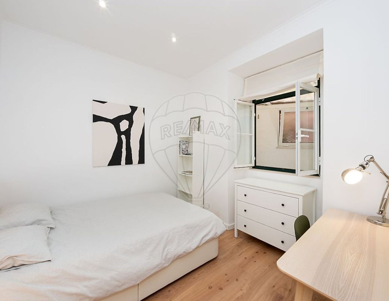 2 bedrooms Apartment in Lisbon, Portugal No. 235667