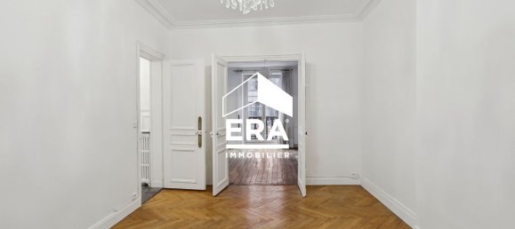 1 bedroom Apartment in Paris, France No. 186269 6