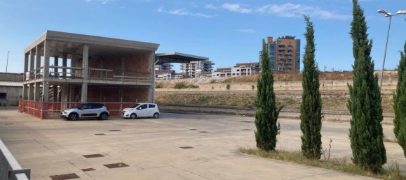 250m² Office in Pescara, Italy No. 126750 13