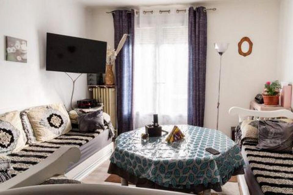 شقة 2 غرف نوم  في La Ricamarie, France رقم 31685