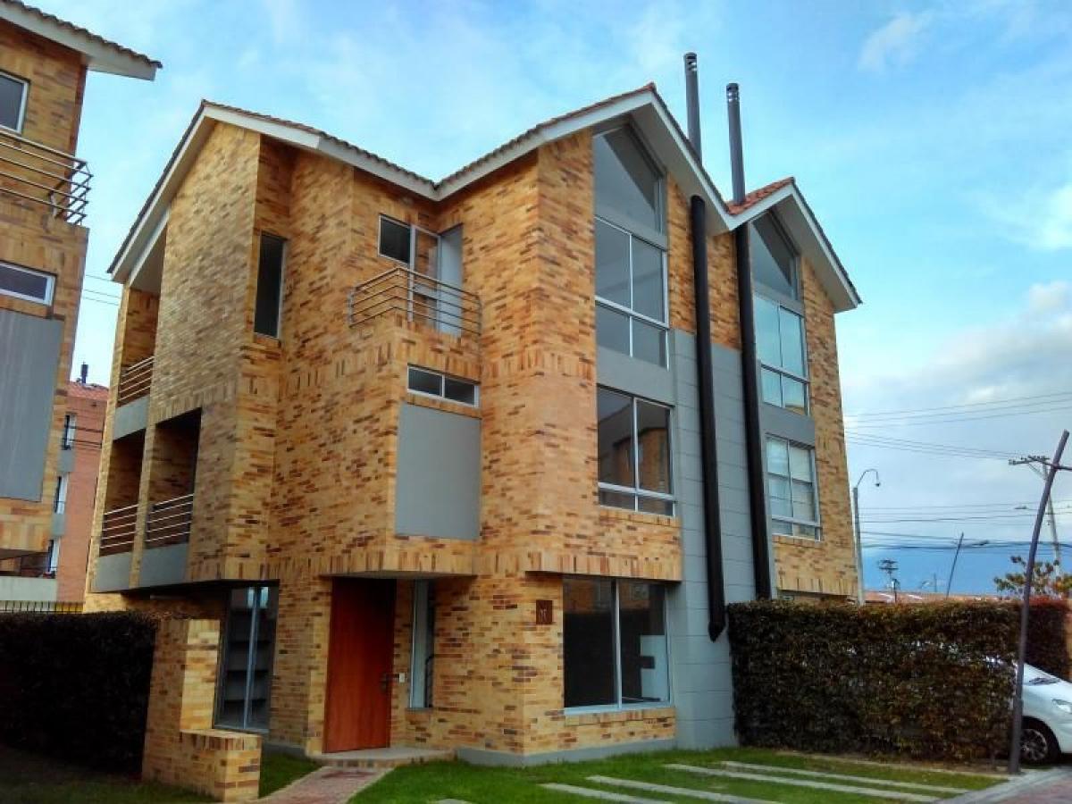 Дом с 3 спальнями в Кундинамарка, Колумбия № 8895