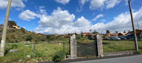 Terreno de 1 habitación en Mascalucia, Italy No. 67100 2