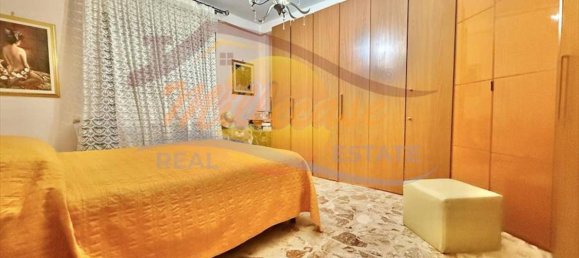 3 Schlafzimmer Wohnung in Syracuse, Italy, Nr. 246477 14