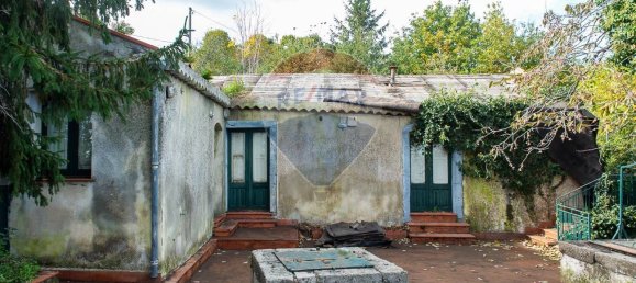 5 rooms House in Milo, Italy No. 235247 8