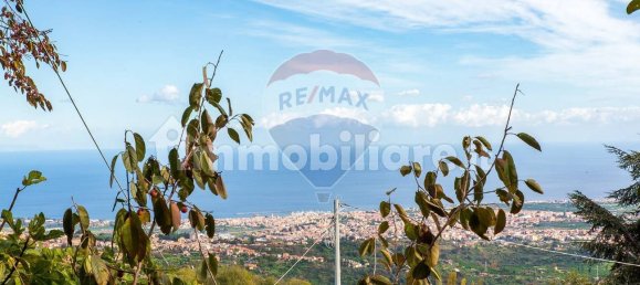 5 rooms House in Milo, Italy No. 235247 10