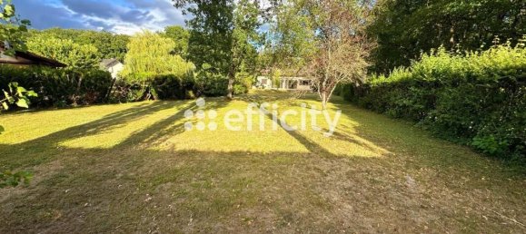 787m² Land in Clarafond-Arcine, France No. 325380 2