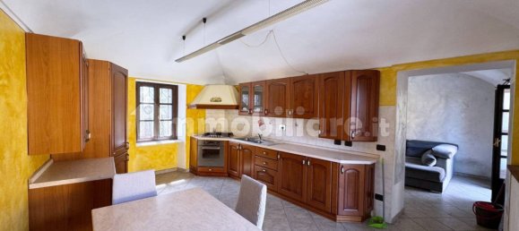 2 bedrooms Apartment in Gassino Torinese, Italy No. 296354 2