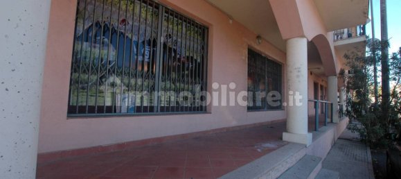 Imóvel comercial de 1 divisão em Olbia, Italy N.º 43751 10
