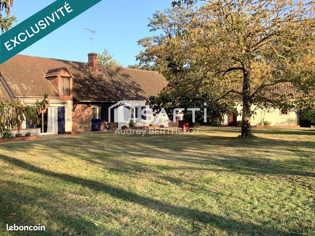 4 chambres Maison à Charentonnay, France No. 234102