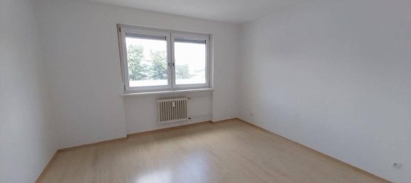 3 rooms Apartment in Regensburg, Germany No. 20576 5