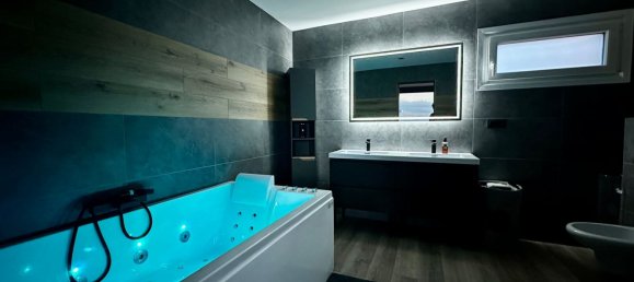 5 bedrooms House in Palau-saverdera, Spain No. 186010 9