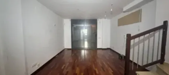 3 غرف نوم منزل ذو طابقين في Sants-Montjuic, Spain رقم 174878 2