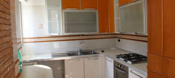 Dúplex de 5 dormitorios en Nettuno, Italy No. 356452 8