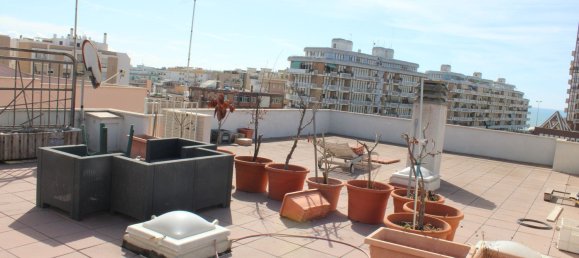 Dúplex de 5 dormitorios en Nettuno, Italy No. 356452 13