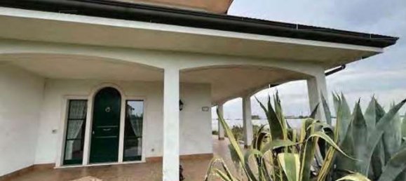 Villa de 10 habitaciónes en Roverbella, Italy No. 298746 16