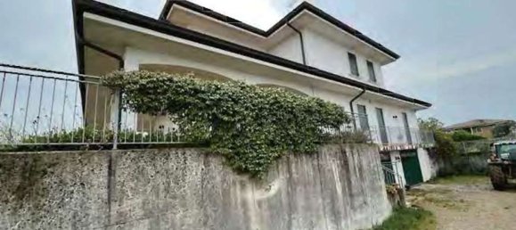 Villa de 10 habitaciónes en Roverbella, Italy No. 298746 5