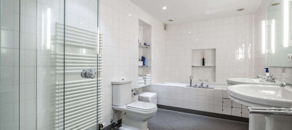 Вилла с 14 комнатами в Гамбург-Север, Германия № 325230 38