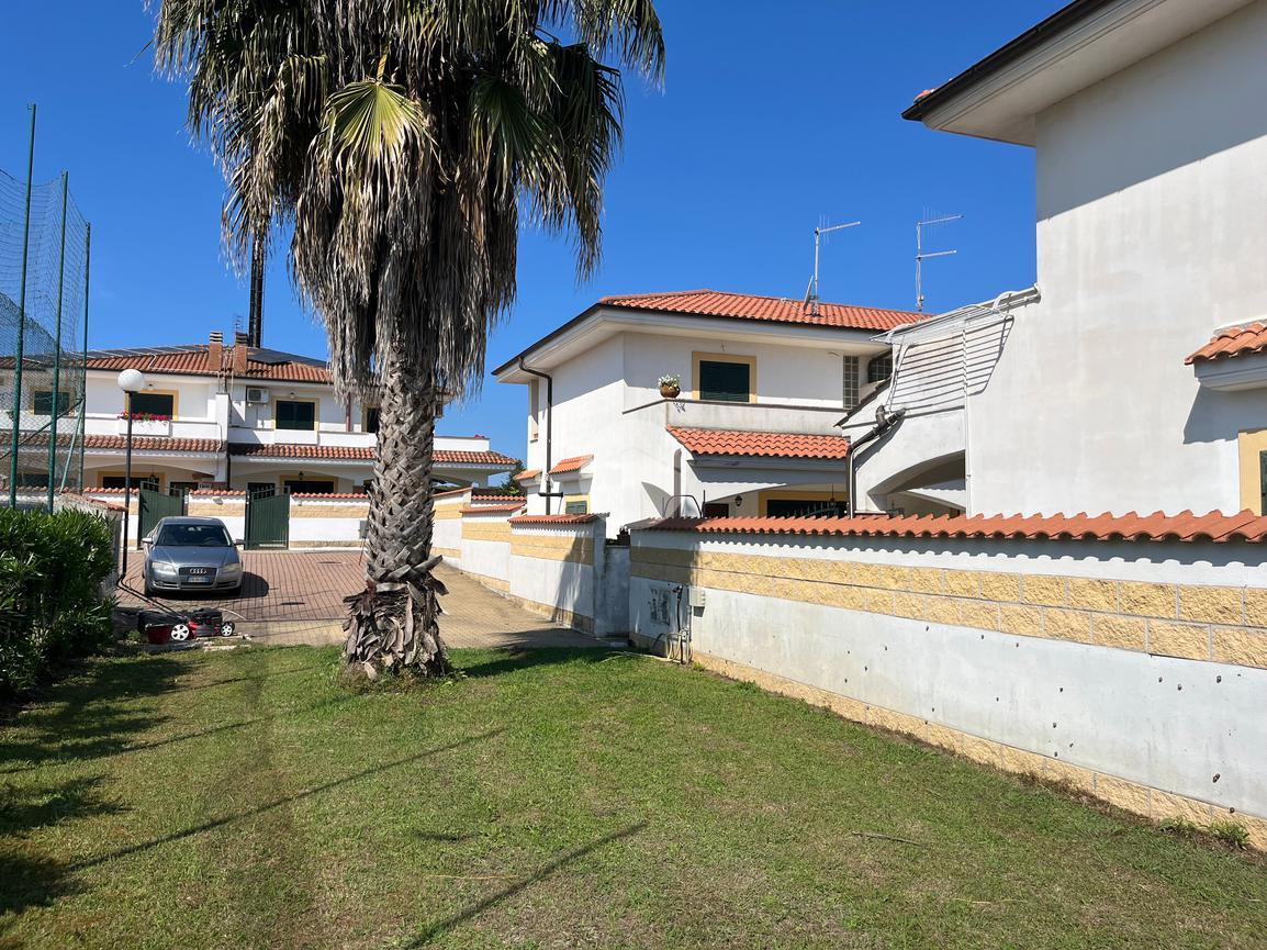 3-Zimmer Villa in Anzio, Italy, Nr. 76653