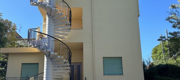 Квартира с 4 комнатами в Розиньяно Мариттимо, Италия № 40063 36