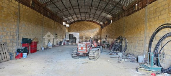 Grundstück in Enna, Italy 330m², Nr. 348901 2